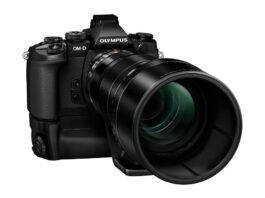 Új Olympus fényképezőgép, objektív és telekonverter Új Olympus fényképezőgép