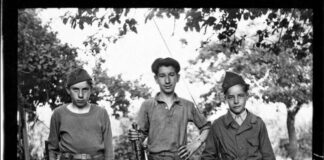 John G. Morris: Valahol Franciaországban, fotókiállítás John G. Morris "Valahol Franciaországban - 1944 nyara" fotókiállítás