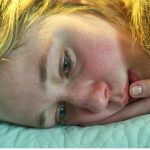 Nemzetközi fotókiállítás a kamaszkorról a Capa Központban Oltai Kata a kurátora a neves külföldi és magyar fotósok anyagával december 4-én nyíló kiállításnak