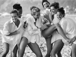 Peter Lindbergh fotókiállítás a Műcsarnokban Estelle Lefebure, Karen Alexander, Rachel Williams, Tatjana Patitz, Christy Turlington, Vogue Usa, Los Angeles, 1988. / Peter Lindbergh