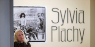 Ajándékok a XX. századból és azon túl – Sylvia Plachy életmű kiállítása a Capa Központban Sylvia Plachy életmű kiállítás, Capa Központ