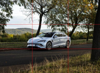 5 tipp a fotográfustól: így készíthetünk profi autófotókat négykerekű útitársunkról Fotós tippek: autó fotózás - kompozíció